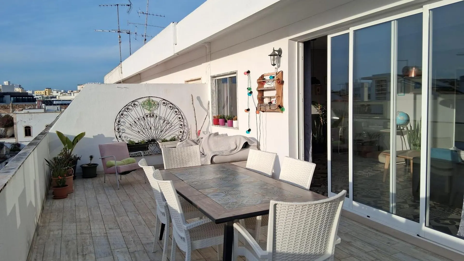 All In Art And Love Faro Apartment